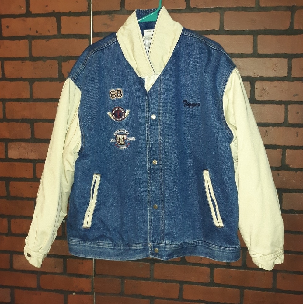 Retro 90s Tigger Varsity Coat Size Large